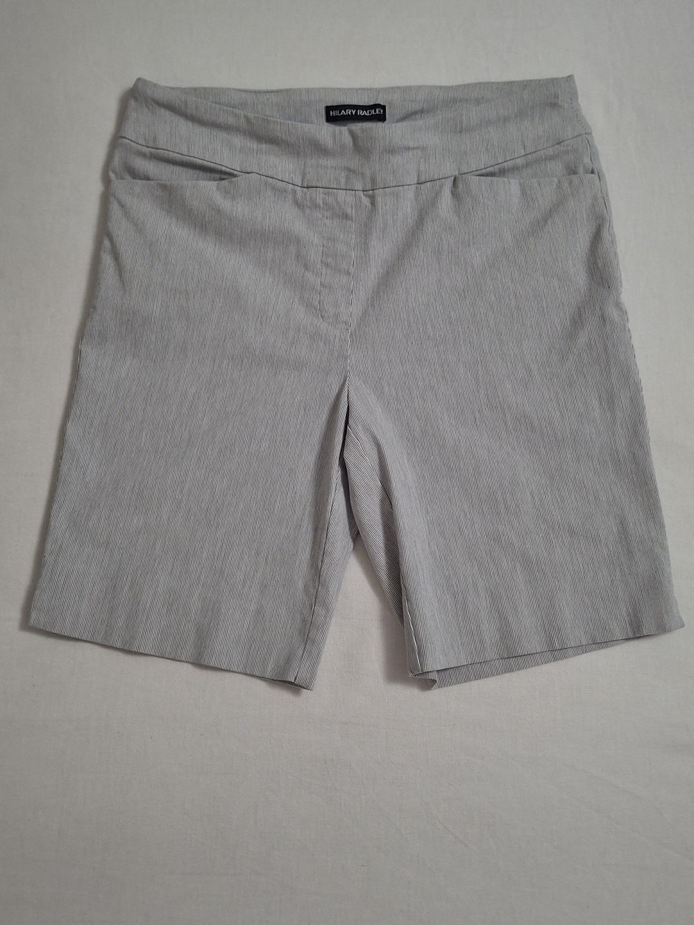 Hilary Radley Women's Fine Pinstripe Pull-On Shorts - Size 6